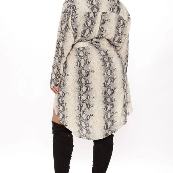 Fashion Nova Going Big Snake Corset Shirt Dress - Size 1X - Picture 5 of 14